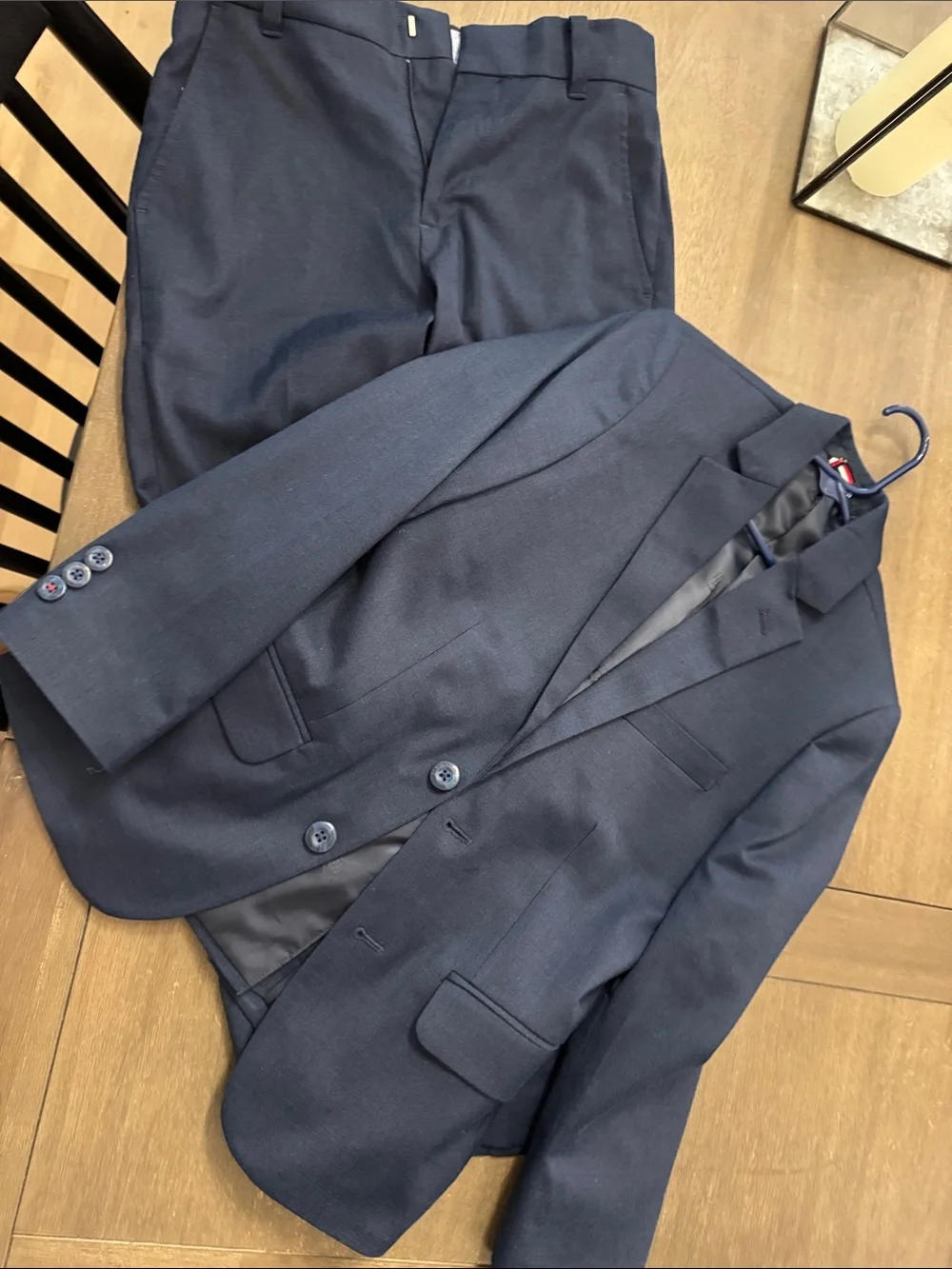 Tommy Hilfiger Modern-Fit Stretch “Sharkskin” Suit - Jacket, Pants, Shirt Sz 8